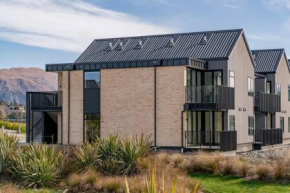 Alps Vista Retreat - Wanaka